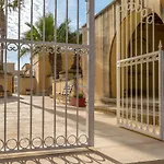 Al Faro Bed & Breakfast *