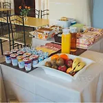 Al Faro Bed & Breakfast
